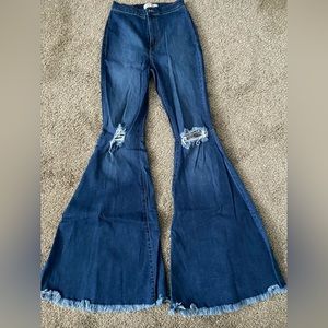 Womens bell bottom jeans
